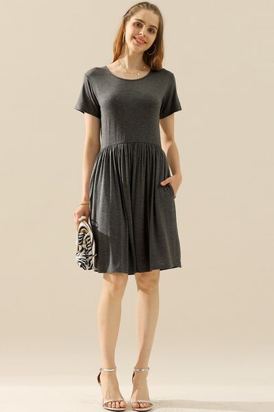 Ninexis Round Neck Ruched Dress with Pockets