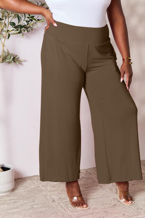 Pantalones anchos con cinturilla ancha y fruncidos de tamaño completo de Double Take