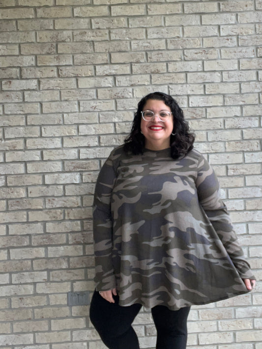 Naomi green camo long sleeve swing top